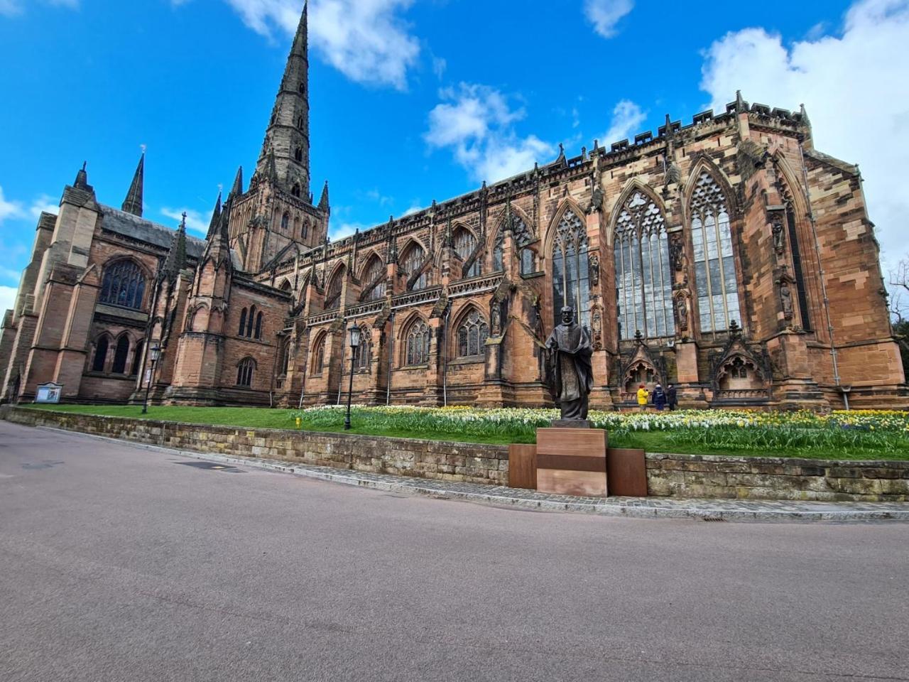 Samuels' A Duplex Apartment By Spires Accommodation In Lichfield City Centre Exterior photo
